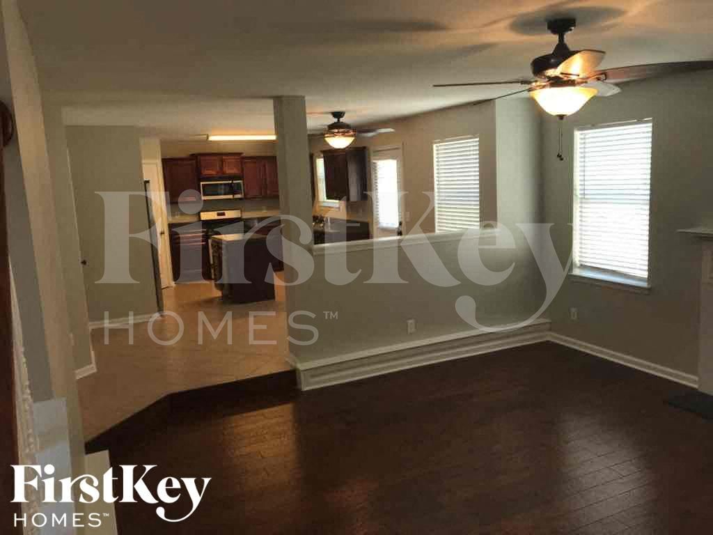 Building Photo - 79 Birchfield Ct