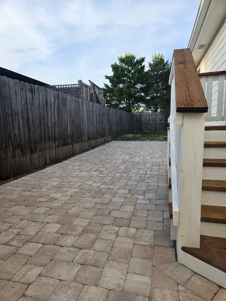 Building Photo - 21628 Marlin Ave