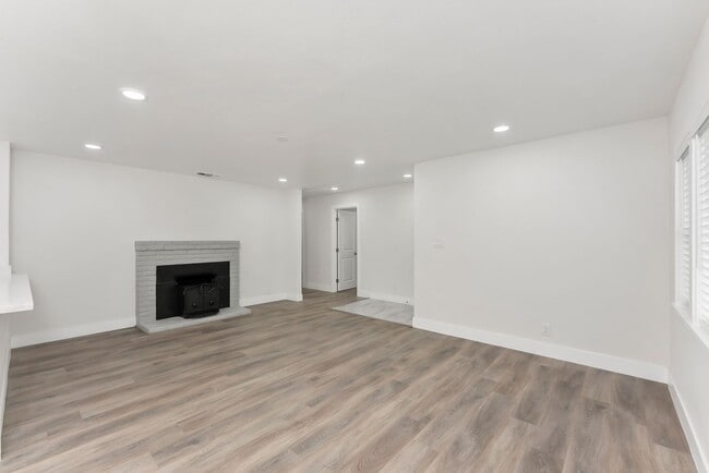 Building Photo - Charming 3-Bedroom Bungalow with Solar and 2-Car Garage