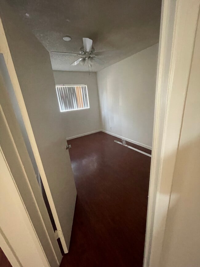 Building Photo - 11521 Cumpston St
