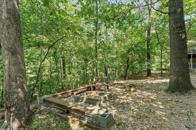 Building Photo - 16 Duvall Ln