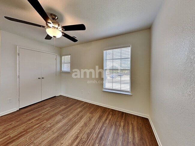 Building Photo - 15431 Kellerwood Dr