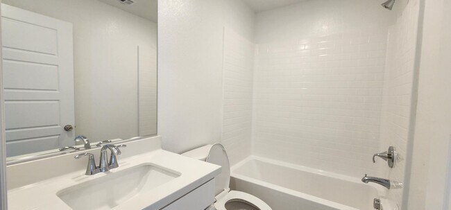 Building Photo - 10713 Norfolk View Ct