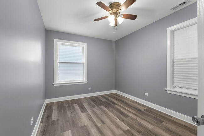 Building Photo - 7823 S Morgan St