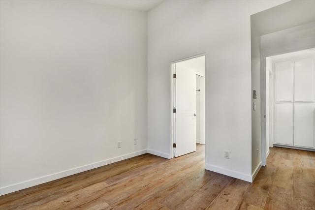 Building Photo - 410 Stratford Ct