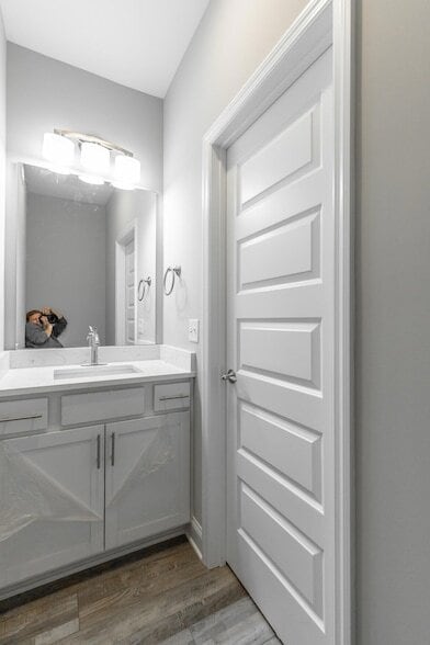 Building Photo - 5012 Oop Rd