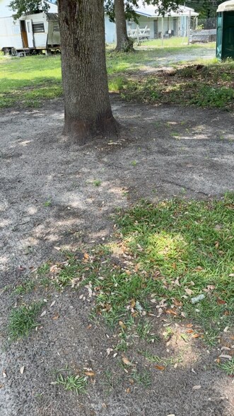 Building Photo - 1921 Arthur Lawrence Dr