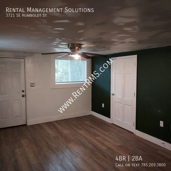 Building Photo - 3721 SE Humboldt St