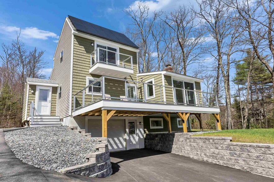 Building Photo - 493 Breed Rd