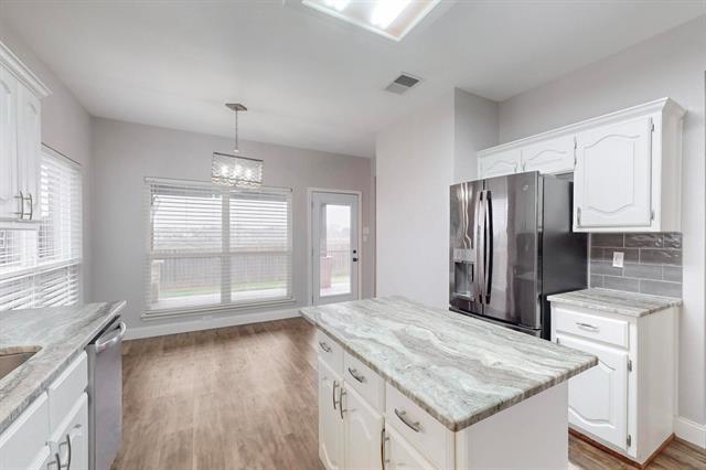 Building Photo - 3105 Cantura Dr
