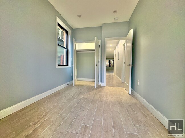 Building Photo - 3 Bedroom on 78 Street Bay Ridge