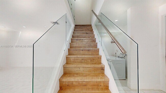 Building Photo - 8212 NW 8th Pl