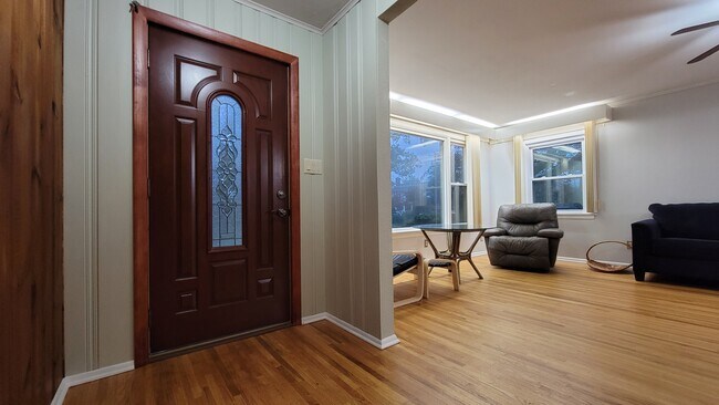 Beautiful living room - 155 Atlantic Ave