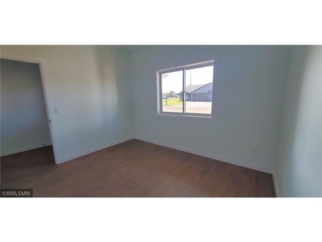 Building Photo - 1229-1231 Wisteria Ln