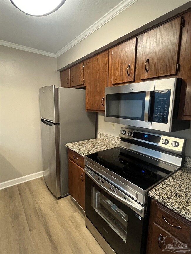 Building Photo - 4277 Brookside Dr