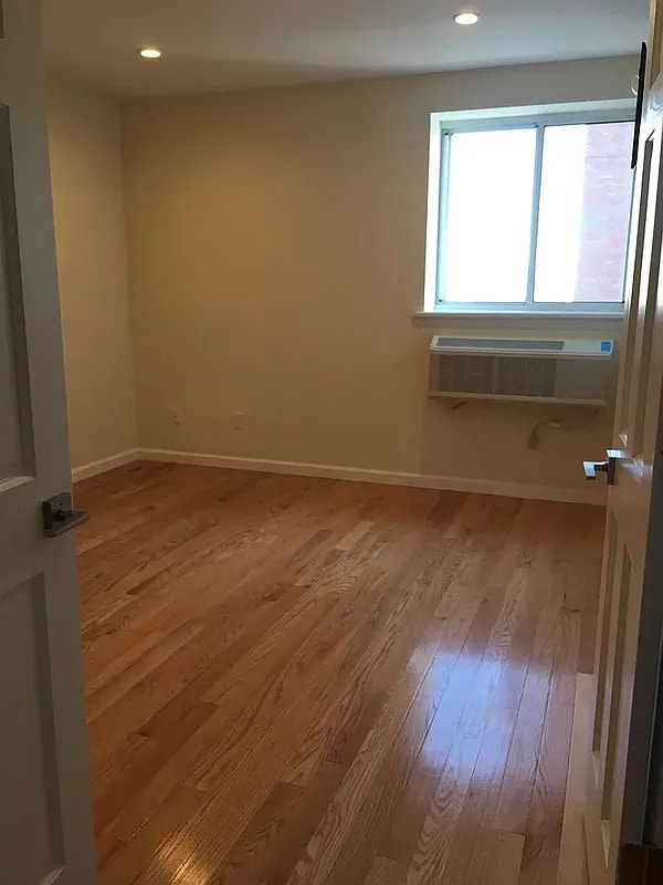 Building Photo - 51-25 Queens Blvd