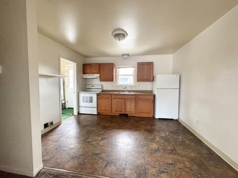 Building Photo - 4041 Goodell Ln