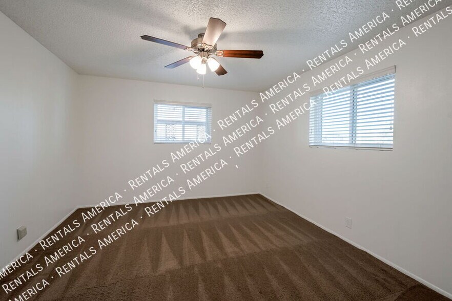 Building Photo - 626 N 62nd St