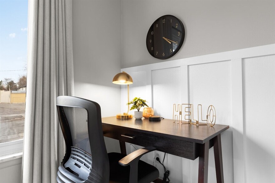 Building Photo - 55 Hollywood Ct