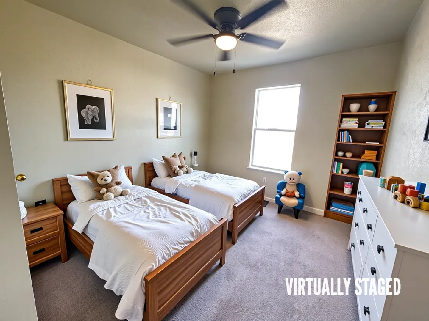 Building Photo - 2804 Leroy Cir