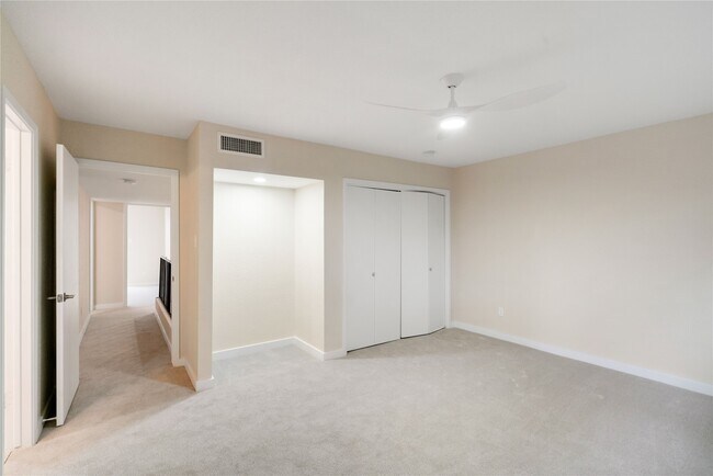 Building Photo - 1300 Augusta Dr