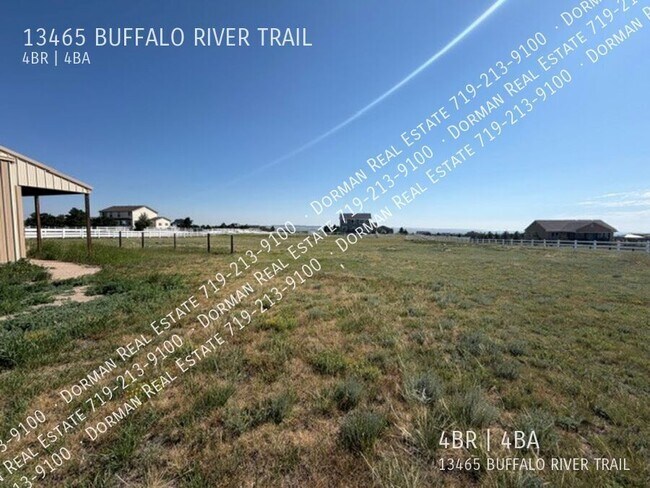 Building Photo - 13465 Buffalo River Trl W