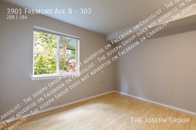 Building Photo - 3901 Fremont Ave N