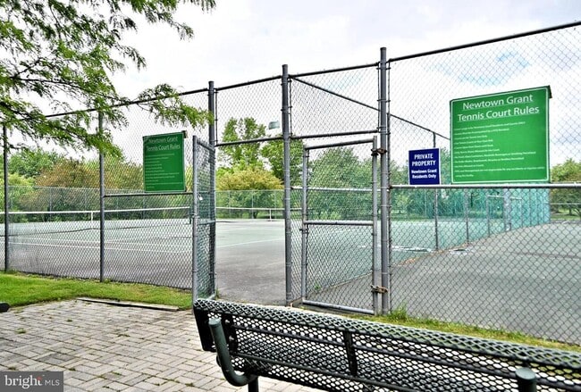 Building Photo - 1401 Society Pl