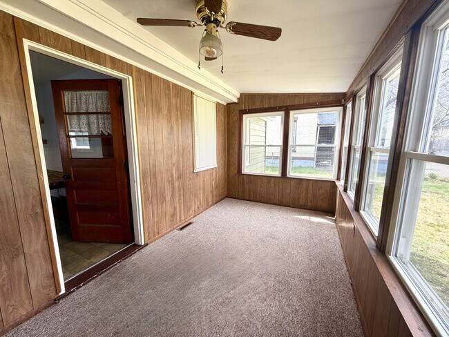 Building Photo - 30 Randall St