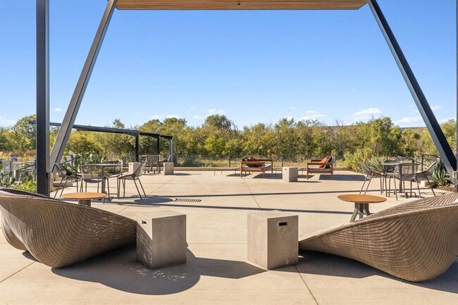 Building Photo - 8704 Apogee Blvd