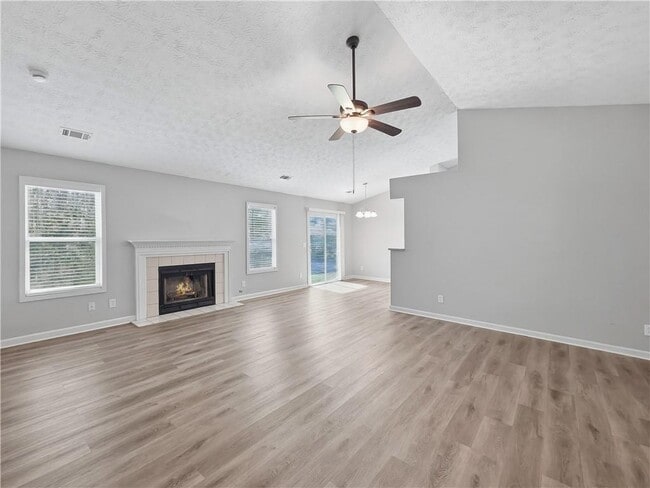 Building Photo - 3355 Tia Trace NW