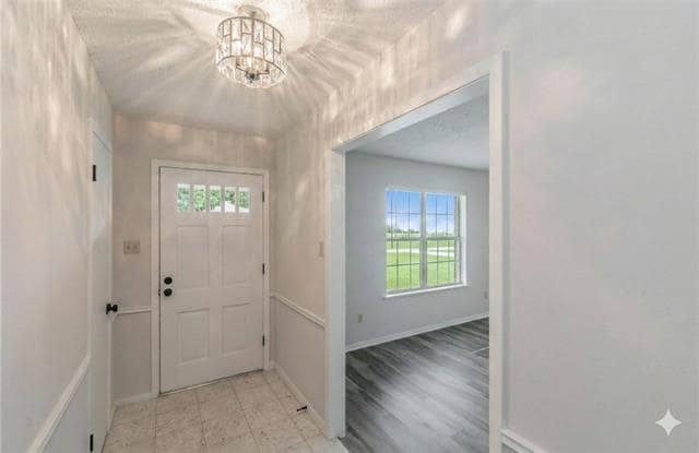 Building Photo - 6248 Trail Lake Dr