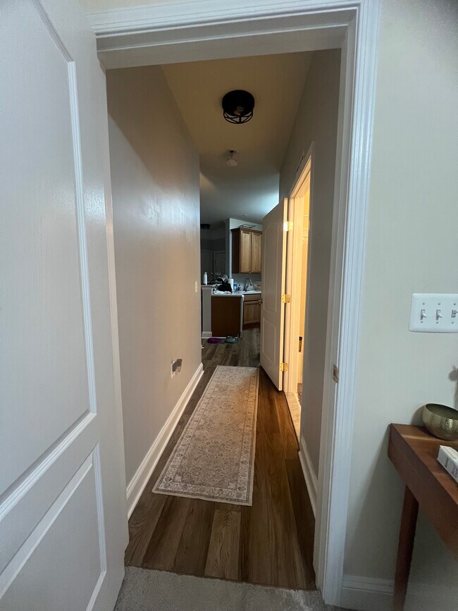 Building Photo - 23620 Overlook Park Dr