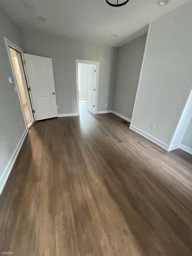 Building Photo - 1 br, 1 bath Duplex - 168 Green Lane Level 1