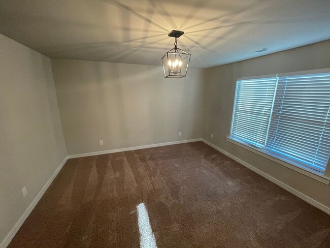 Building Photo - Home for Rent in Weaver, AL!!!  View with 48 Hours Notice!