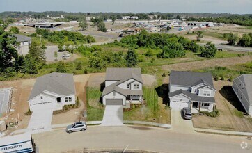Building Photo - 2024-Built Beautiful 4-Bedroom and 3.5 Bat...