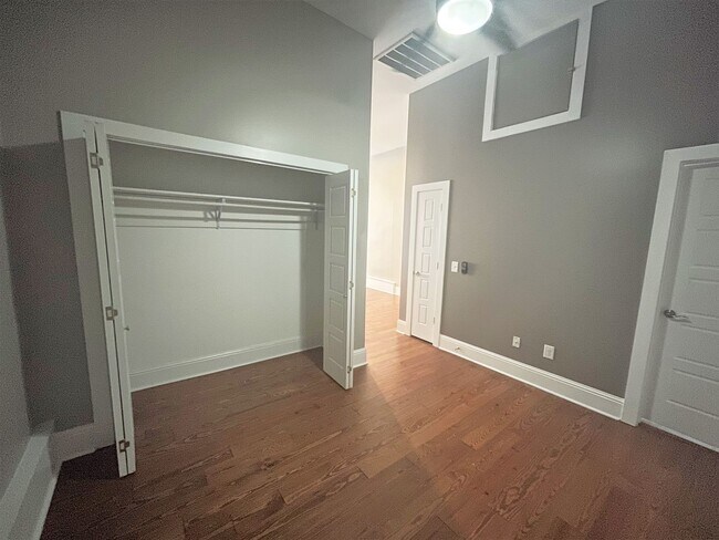 Building Photo - 439 Third Street-201