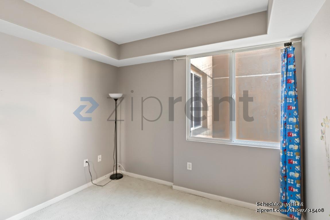 Building Photo - 1101 S Main St