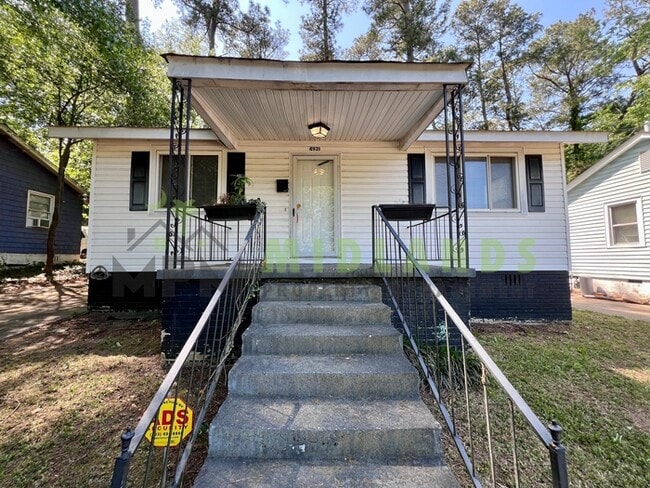 Building Photo - 4921 Dale Dr