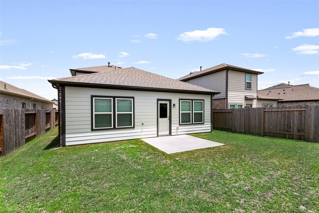 Building Photo - 5811 Quest Valley Dr