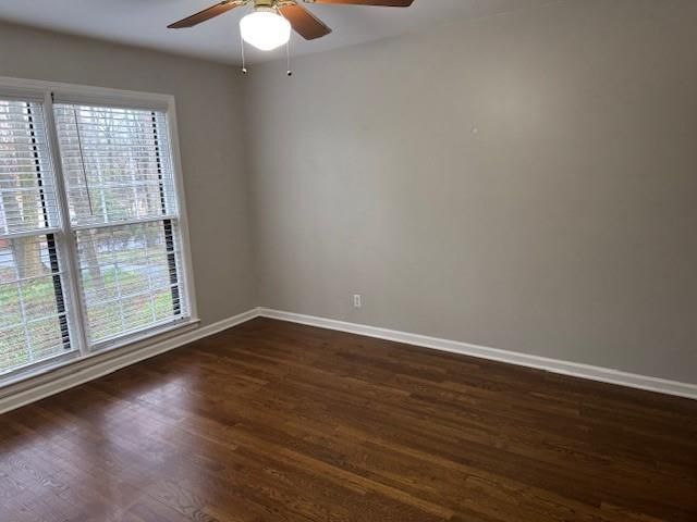 Building Photo - 3324 Henderson Creek Rd