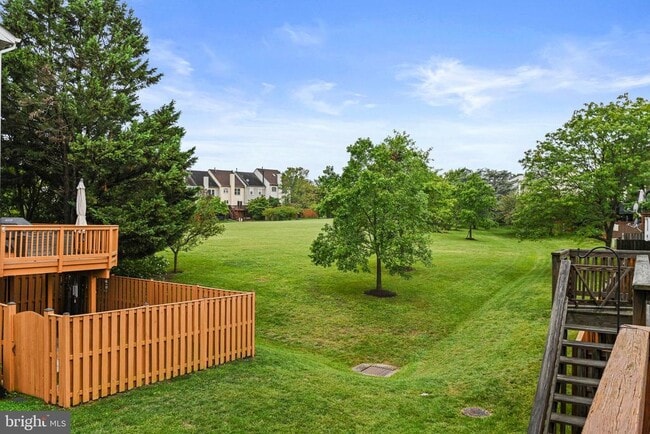 Building Photo - 43515 Blacksmith Square