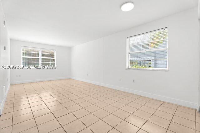 Building Photo - 17255 SW 95th Ave