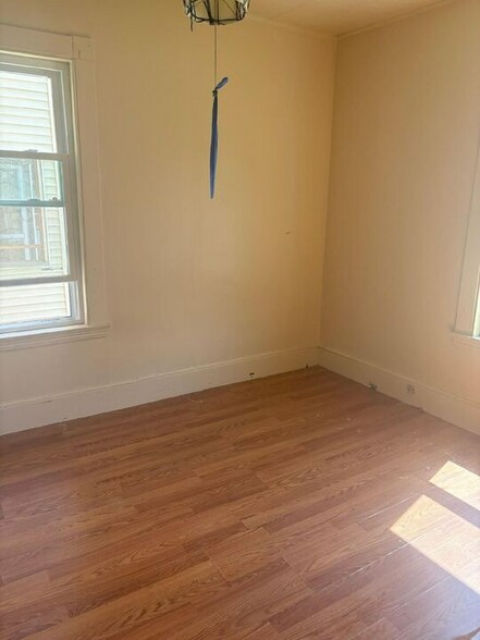 Building Photo - 52 Falmouth St