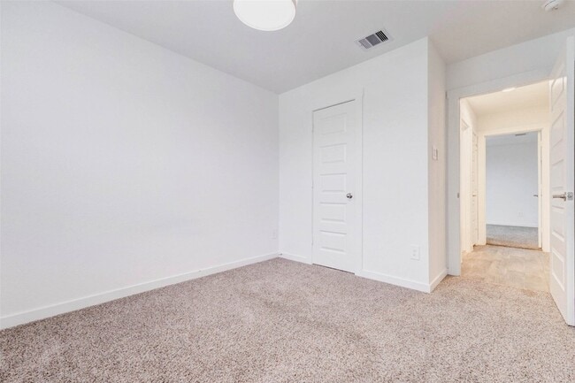 Building Photo - 3903 Beltingham Bend Wy