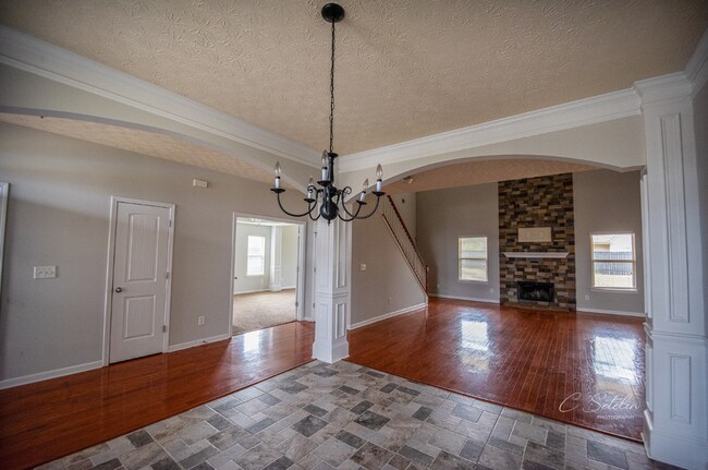 Building Photo - Fantastic Home Available for Rent Today!