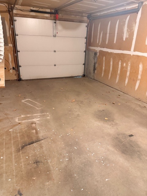 Building Photo - 3235 Herrington Dr