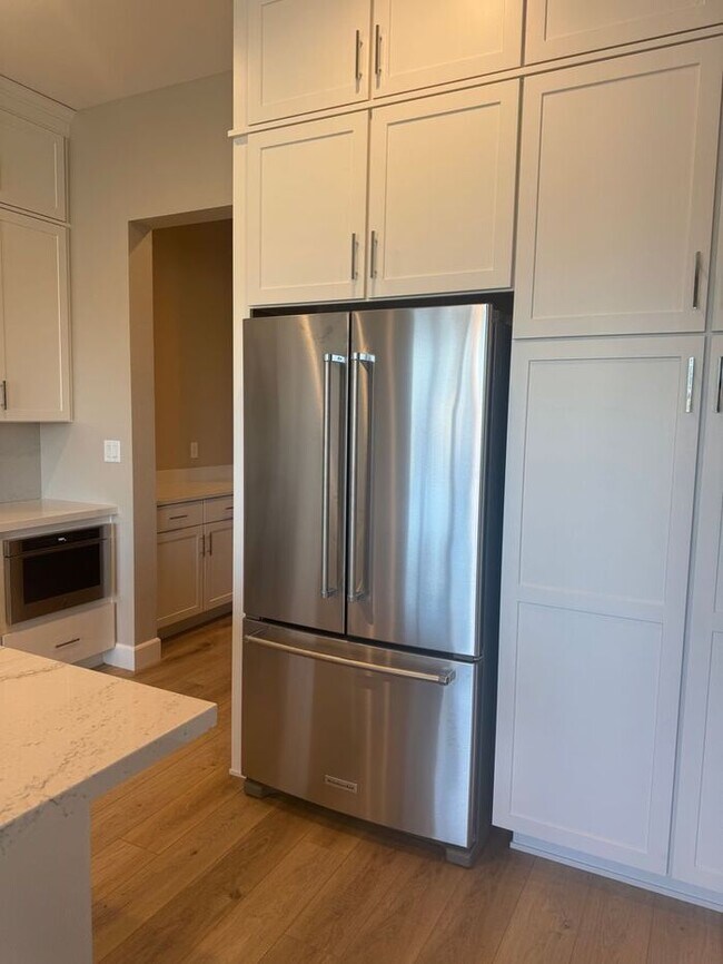 Building Photo - 50% Off Your First Full Month of Rent for ...