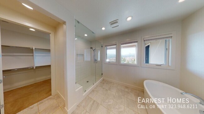 Building Photo - 12073 Carabela Ct