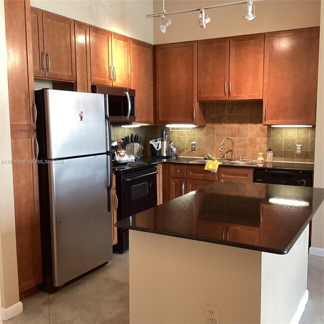 Building Photo - 2001 S Biscayne Blvd